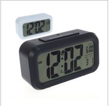 電子LCD鐘表的耐用性分析